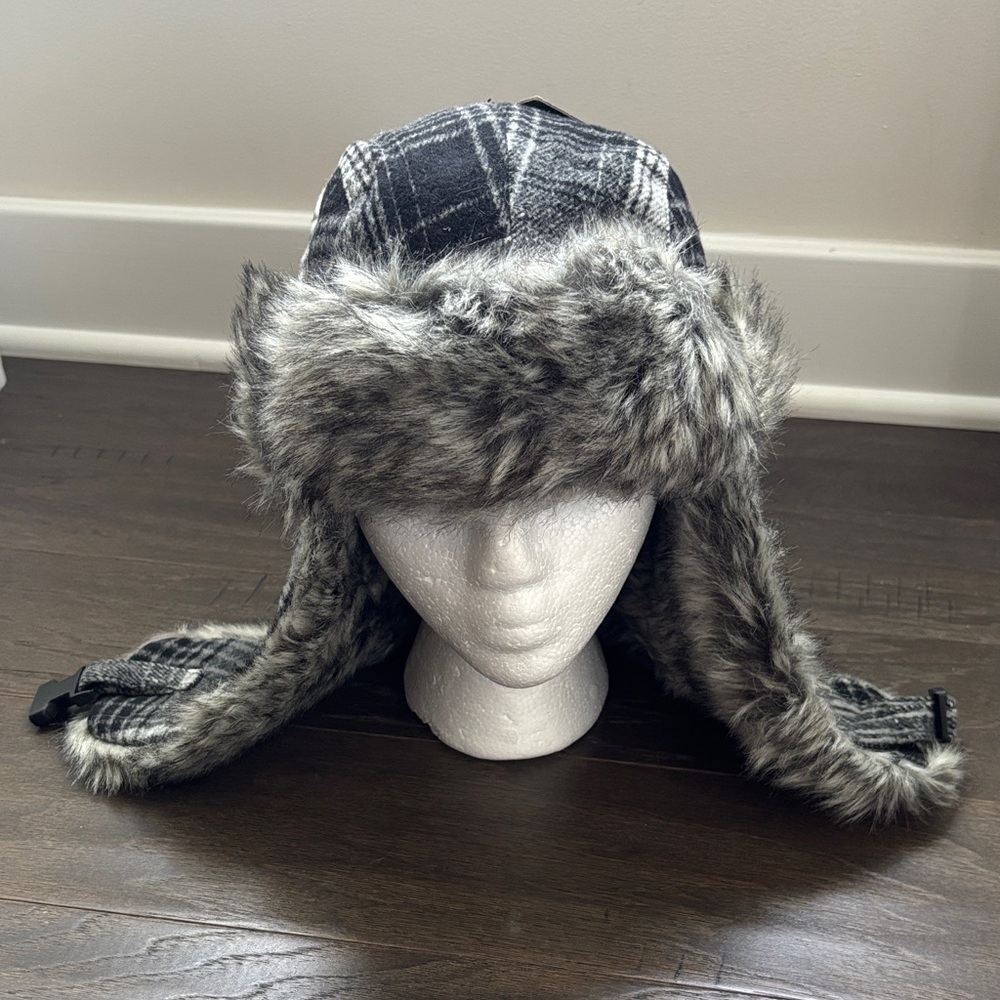Huntworth 3M Thinsulate waterproof,trapper,faux fur,quilt lined,plaid, multi hat